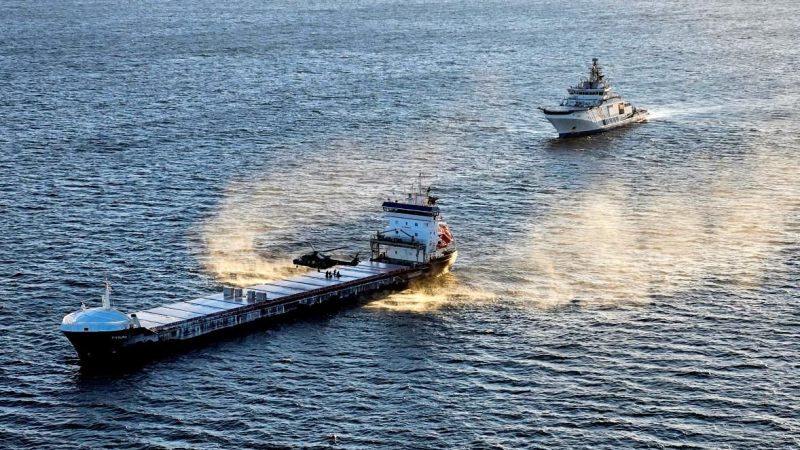 Российское посольство в Финляндии сообщило о контактах с моряками с Fitburg