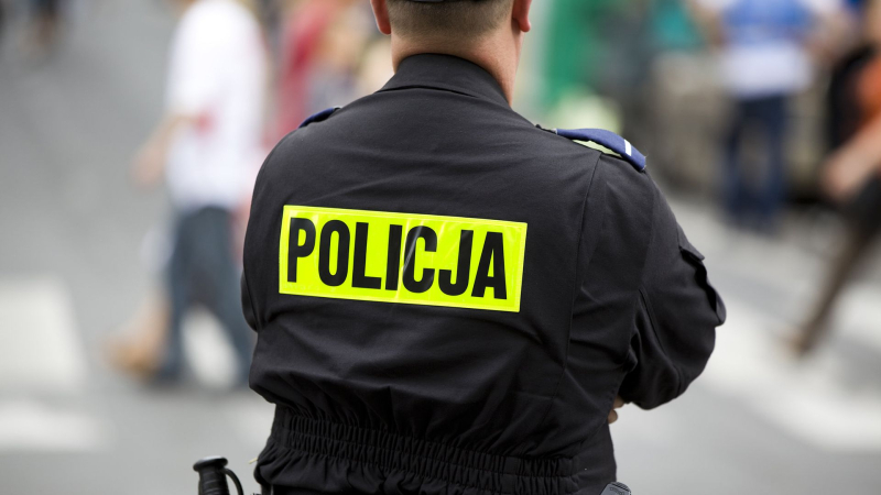 В Польше женщина вырвала волосы у девочки с Украины
