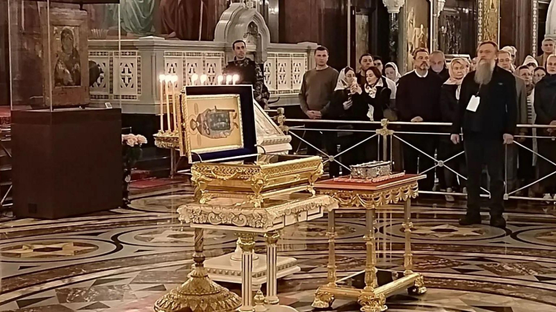 В РПЦ рассказали, когда закроется очередь к мощам Спиридона Тримифунтского