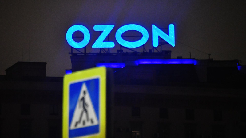 В Саратове после атаки БПЛА эвакуировали сотрудников Ozon