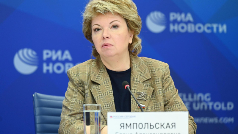 Вытеснить русский язык на Украине невозможно, заявила Ямпольская