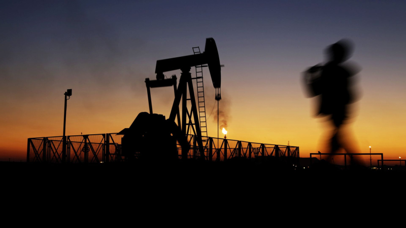 Запад не может помешать России добывать нефть в Арктике, заявил Грушко